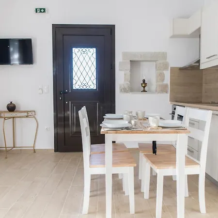 Mira Villa